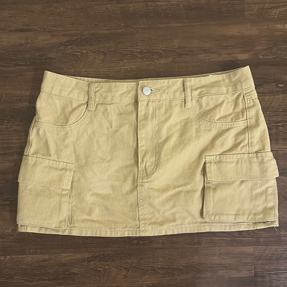 Large Tan Cargo Mini Skirt